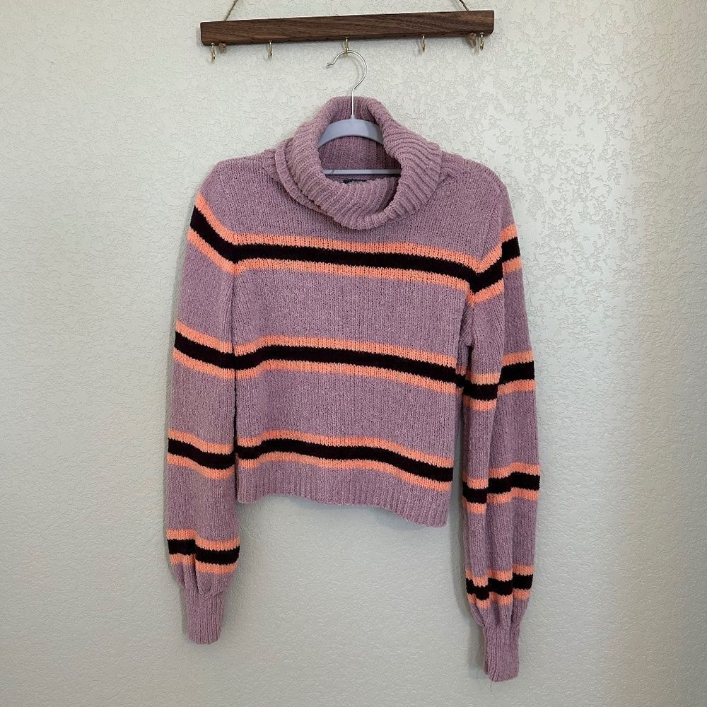 Women's turtle neck sweater